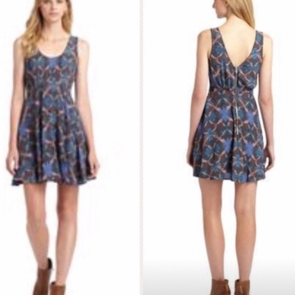 Free People Dresses & Skirts - Free People Abstract Print Sleeveless Babydoll Mini Dress Size 8